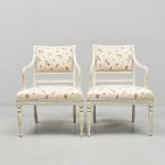 1318 5303 ARMCHAIRS